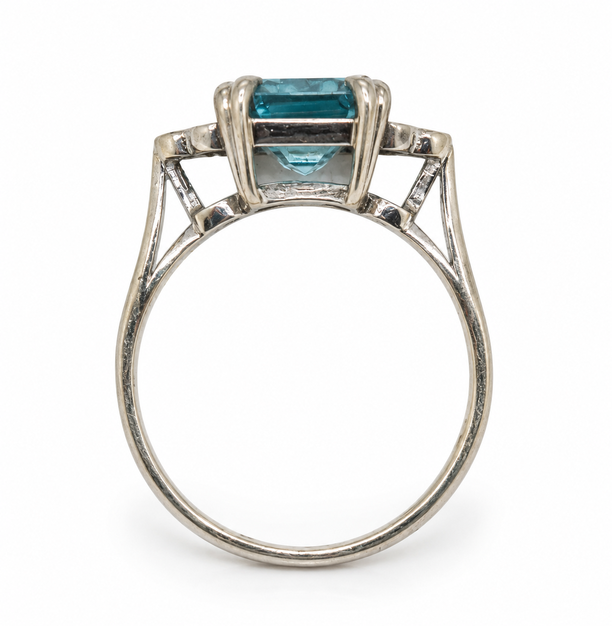 Vintage Blue Topaz 4
