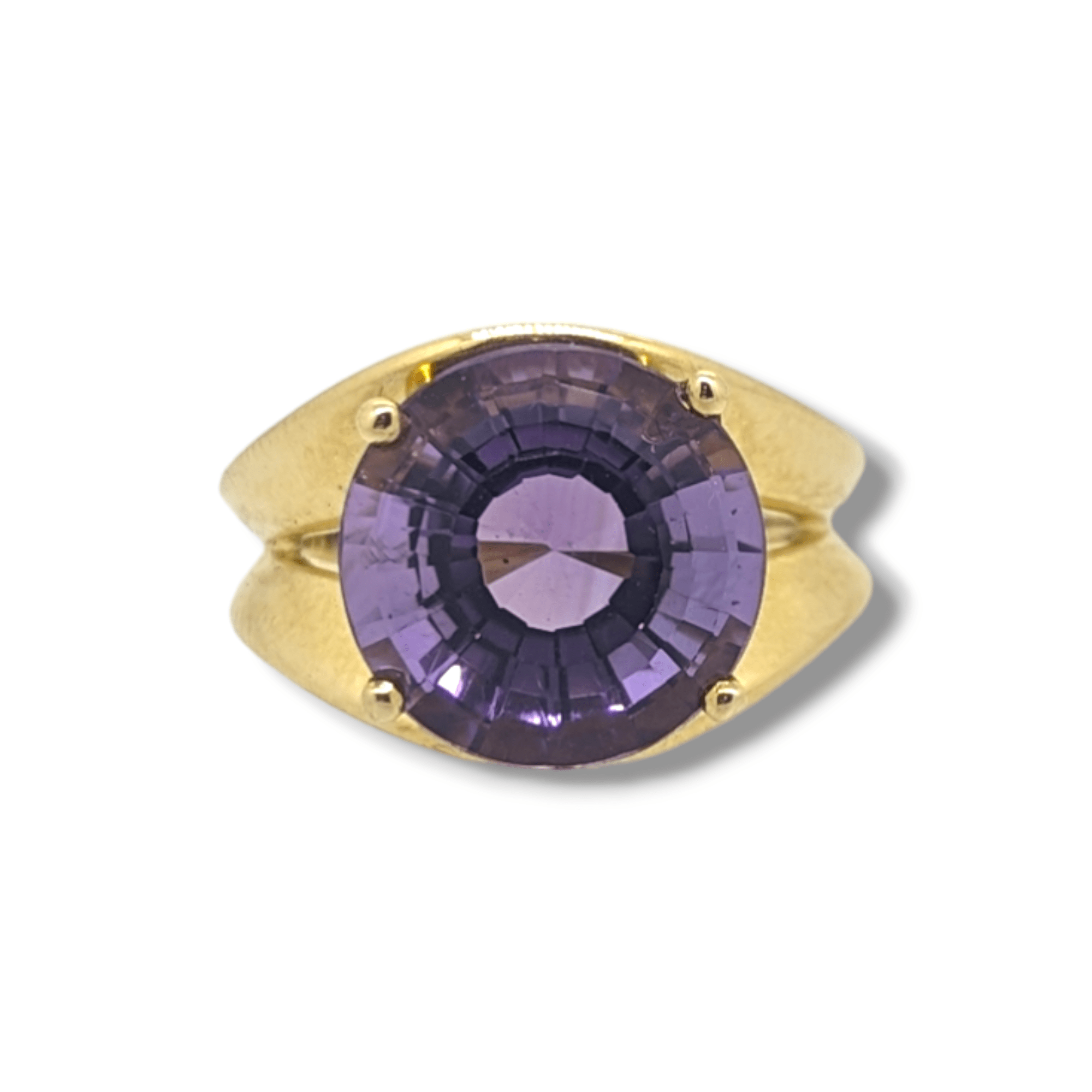 18 Carat Gold Amethyst Dress Ring