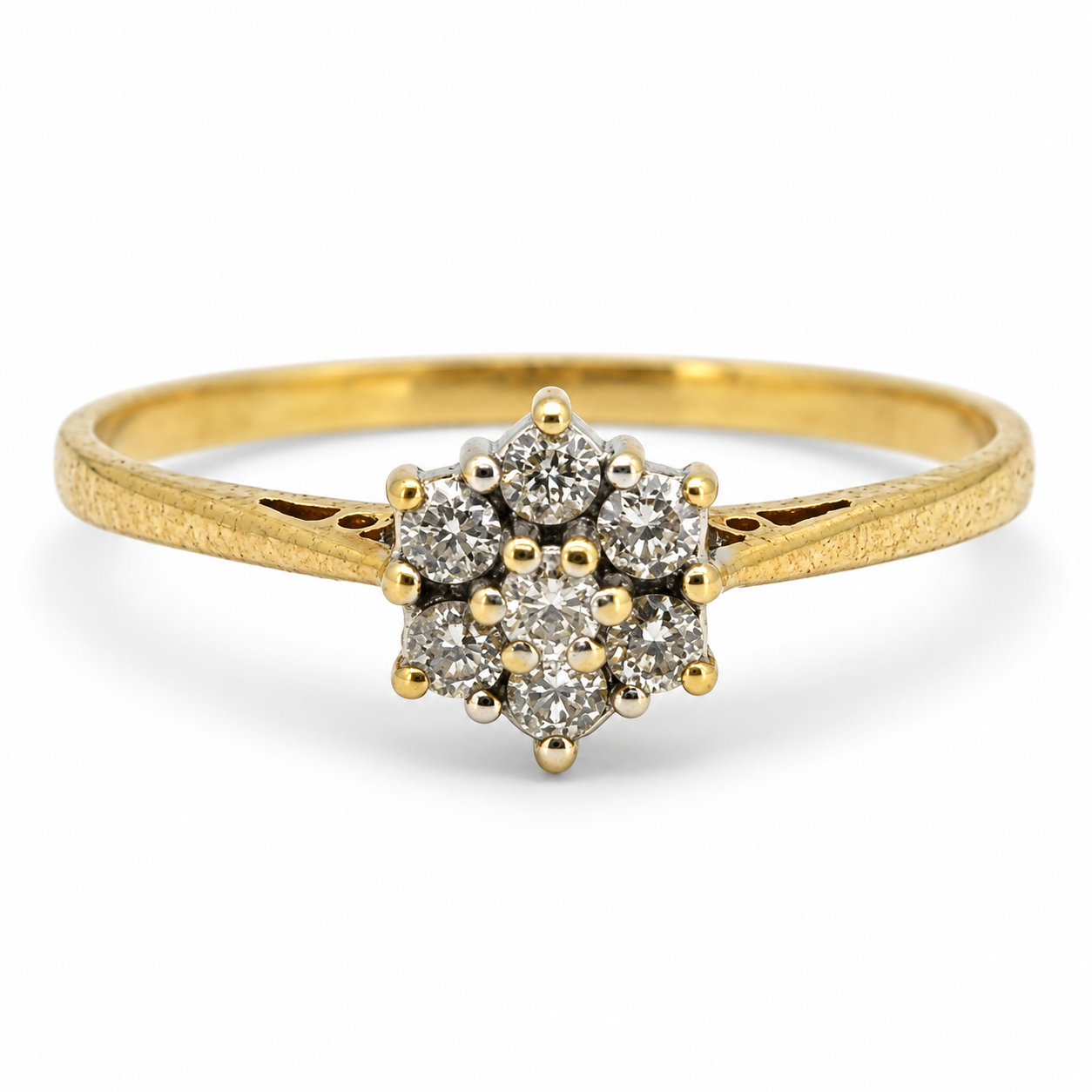 18ct Gold Diamond Cluster Ring